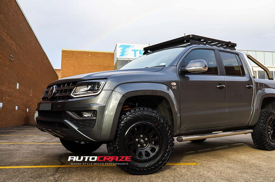 MITSUBISHI TRITON VECTOR MATTE BLACK